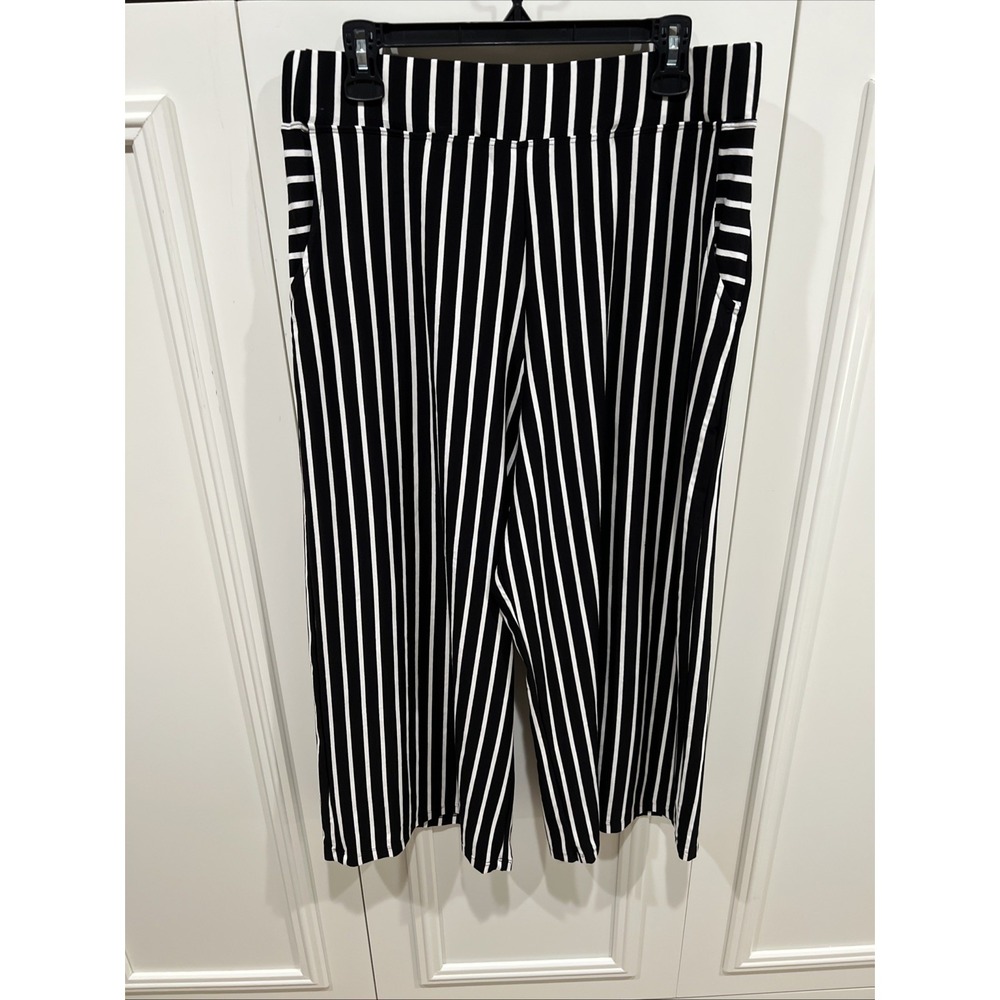 Lisa Bayne Black & White Stripe Pull On Pants Wide Leg Artsy Lagenlook Boho